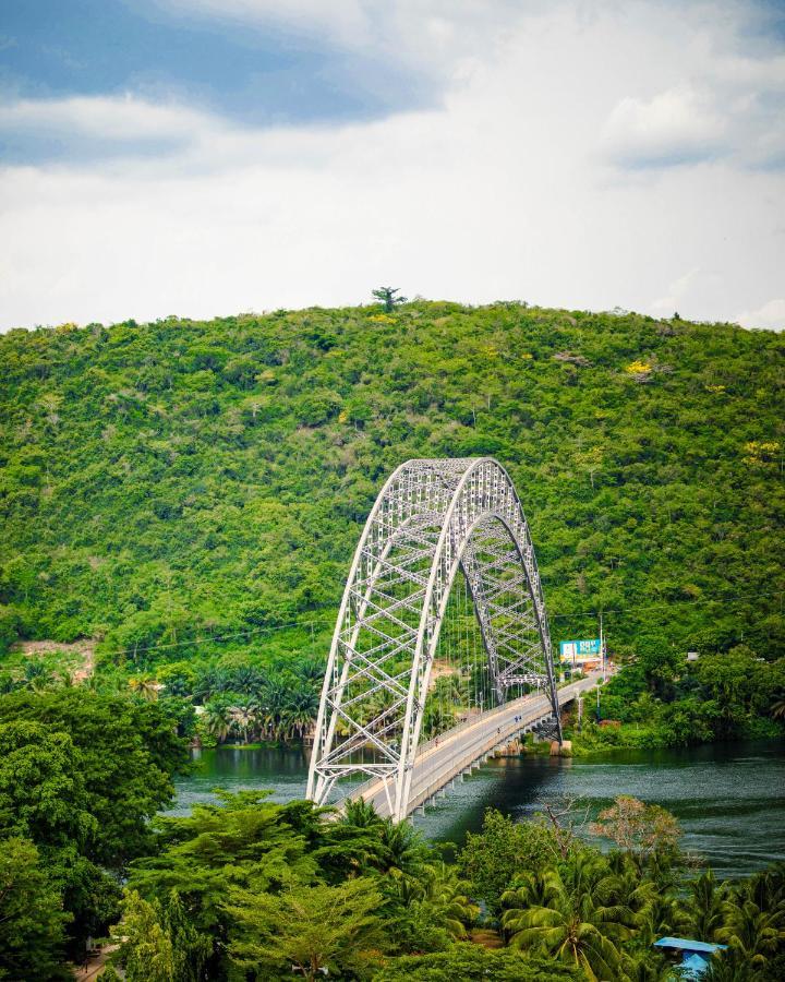 Bridgeview Resort Akosombo Buitenkant foto